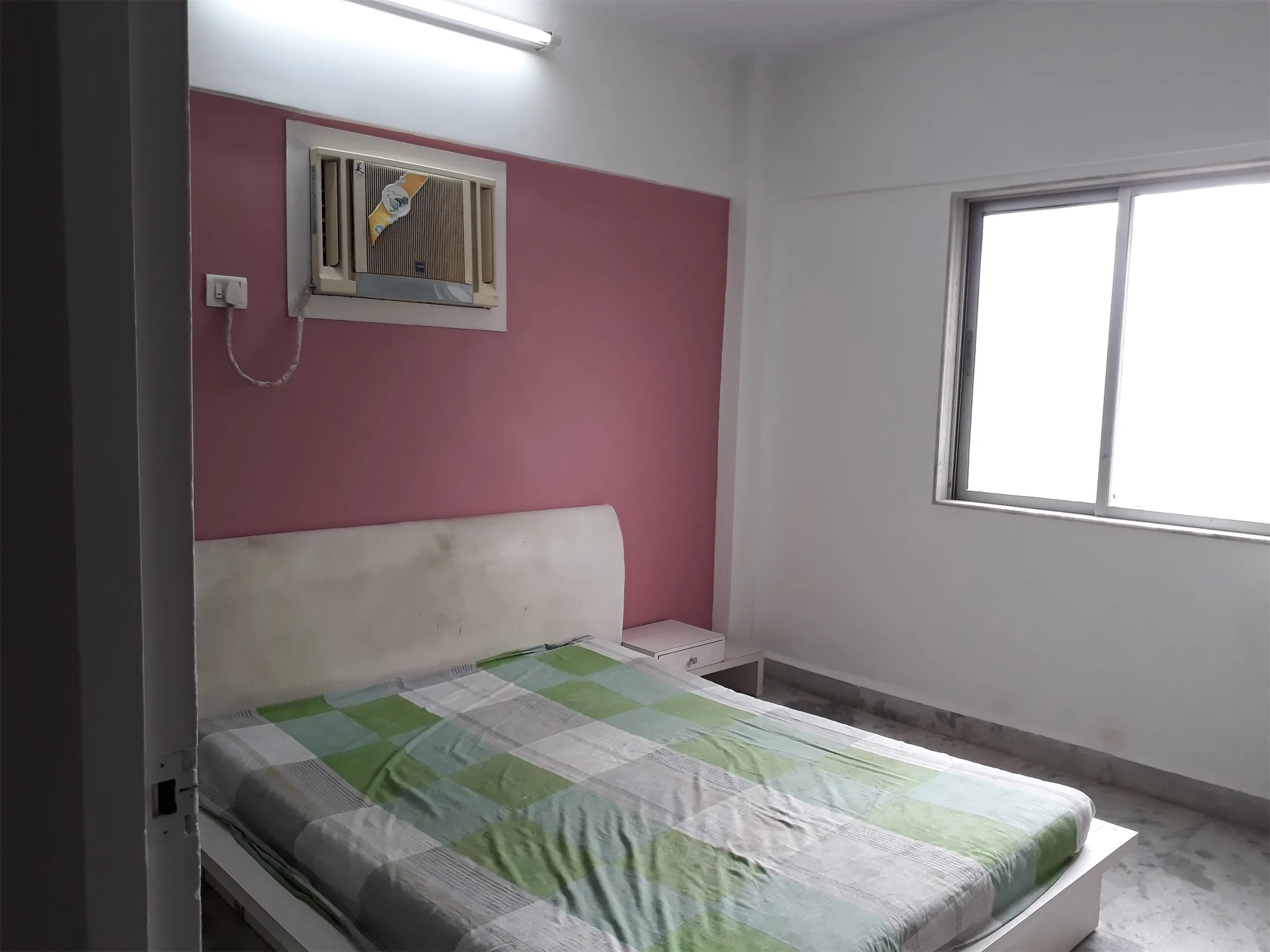 09 master bedroom 1